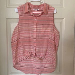 Beach Lunch Lounge collars tank top with buttons and tie front